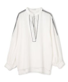 BEIGE， AXI / 刺繍ステッチ ドルマンスタンドブラウス