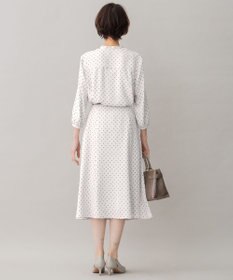 自由区 【セット可/洗える】ダブルスクエアプリント バンドカラーブラウス