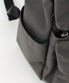 Y'SACCS 【ムック本掲載】クリンクルナイロン　ダブルポケットリュック