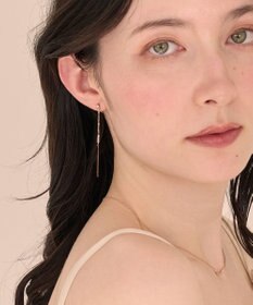 Phoebe 〈痛くないシリーズ/金属アレルギー対応〉ルミナスビジューライトフィットイヤリング 揺れる/パール