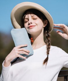 UNBILLION perche アクリル玉がま口長財布