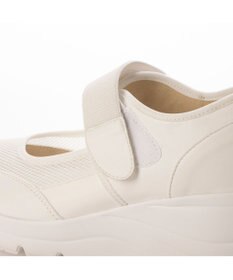 ing <ing>【WEB限定】厚底メッシュストラップスニーカー