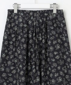 J.PRESS LADIES L 【WEB限定・洗える】ラインフラワープリント タック スカート