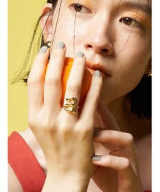 AMERICAN HOLIC イニシャルリングＧＬＤ