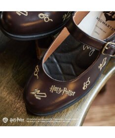 ing <ing>【ハリー・ポッターコラボレーション】刺繍モチーフメリージェーンパンプス