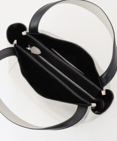 Y'SACCS シュリンクレザートート Mサイズ