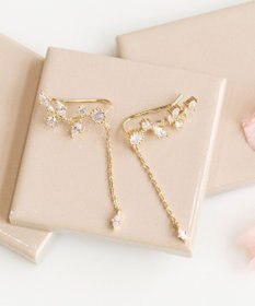 Phoebe 〈シリーズ累計販売10000点突破！〉2wayフラワリービジューピアス&イヤリング　ゴールド