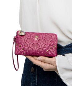 ANNA SUI ピーコック フラグメントケース