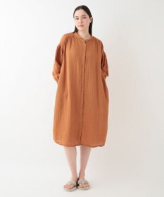 UCHINO クレープガーゼ　前あきギャザーワンピース