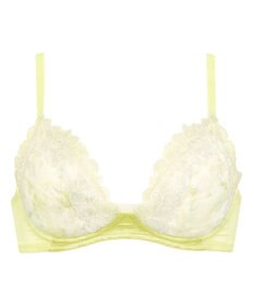 Wing 【マッチミーブラ】　ノンワイヤー　ブラがわたしに合わせてくれる　しめつけない快適な着用感　ウイング／ワコール　KB2070