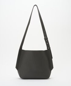 IACUCCI ルオータ ミディアムショルダー ALCE