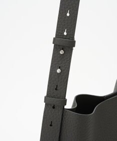 IACUCCI ルオータ ミディアムショルダー ALCE