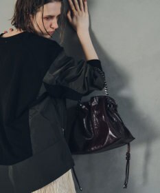 YECCA VECCA 2wayチェーンギャザーバッグ