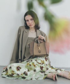 YECCA VECCA 水彩フラワー柄マーメイドスカート