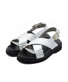 APOM クロスストラップサンダル