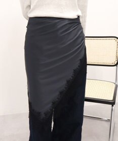 AMERICAN HOLIC サテンレース三角スカーフ