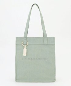 LA BAGAGERIE チャーム付きデニムバッグ Mサイズ