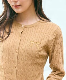 Feroux ケーブル編み×リボン刺繍 ニット カーディガン