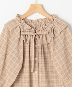 組曲 S ライトトロピカルロールネック ブラウス