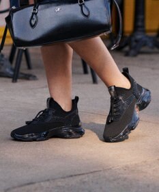 STEVE MADDEN MATCH-RE ストーンスポーティースニーカー