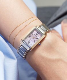 CITIZEN 【白蝶貝のレクタンギュラーモデル】使いやすいシルバーとウォームゴールドのバイカラーウオッチ