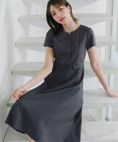 Tiaclasse 【小倉優子さん着用・洗える】フラップ付きミディアム丈フレアワンピース