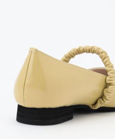 組曲 ポインテッドライト パンプス