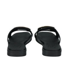 INTER-CHAUSSURES 【Oh my Sandals】メタルバックルフラットサンダル