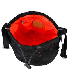 tsumori chisato CARRY スカラップ 刺繍 ショルダーバッグ 巾着