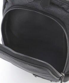 JOSEPH ABBOUD 【軽量/コンパクト】インターレースカルゼ ボディーバッグ