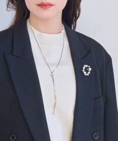 Phoebe フォーマルパールビジューサークルブローチ　シルバー