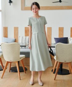 Tiaclasse 【小倉優子さん着用・洗える】フラップ付きミディアム丈フレアワンピース