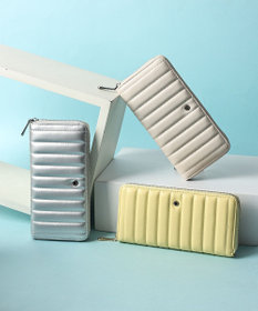 style code 【MERCURYDUO/マーキュリーデュオ】スタッズキルティング　ラウンド長財布