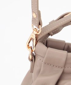 LA BAGAGERIE シープレザー　ギャザーミニマムバッグ