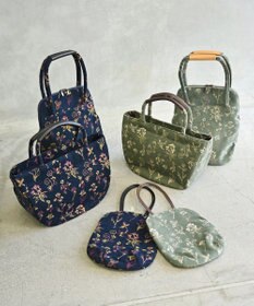 AND WOOL 花刺繍のminiバッグ
