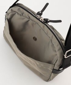 Y'SACCS ダブルポケットベーシックショルダー