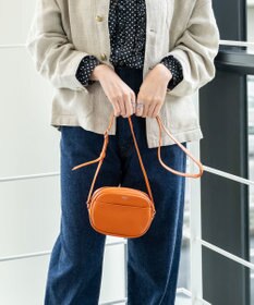 blancle シュリンクレザー ラウンドショルダーバッグ