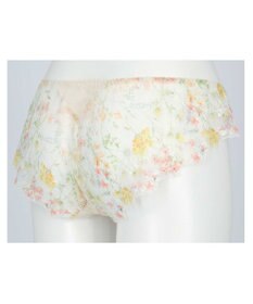 une nana cool Accent flower バックスタイルまでかわいい 総レースショーツ