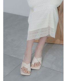Te chichi クロスベルトスクエアトゥミュール《2026 SUMMER LOOK item》