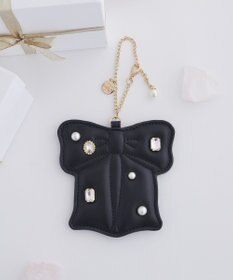 Maison de FLEUR リボンビジューパスケース