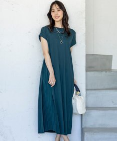 ANY SIS L 【接触冷感・UVカット・洗える】ハイストレッチスムースサイドプリ－ツ ワンピース