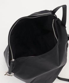 LA BAGAGERIE トライアングルリュックサック