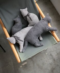 LOOM&SPOOL GRA綿毛布猫クッション