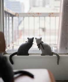 LOOM&SPOOL GRA綿毛布猫クッション