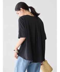 AMERICAN HOLIC 接触冷感バックタックカットプルオーバー