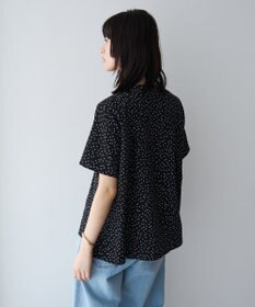 YECCA VECCA フリルデザインブラウス