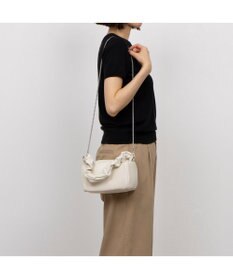 UNBILLION 『VERY』バイヤー大和美帆さんコラボ　ペルケ perche / シープボックスチェーンショルダーバッグ