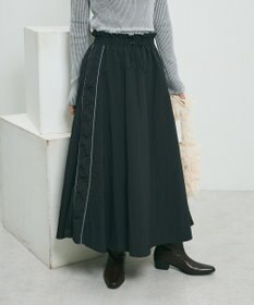 Green Parks ナイロンラインフレアスカート