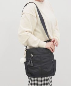 ACE BAGS & LUGGAGE kanana project collection タッセル-e ショルダーバッグ 縦 68871