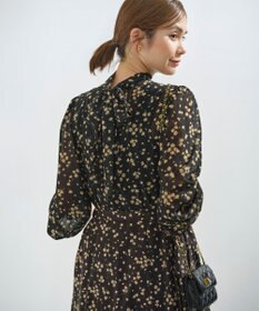 組曲 L 【前後着用可】シフォンオーガンプリント ボウタイワンピース